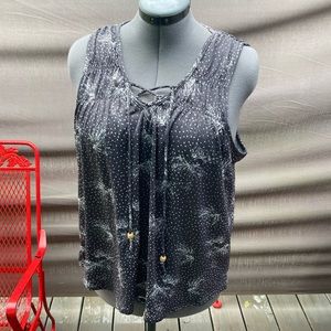 NWOT Maurice’s top